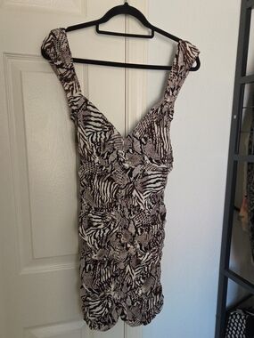 Wilfred Sleeveless Brown & White Animal Print Dress Size 4